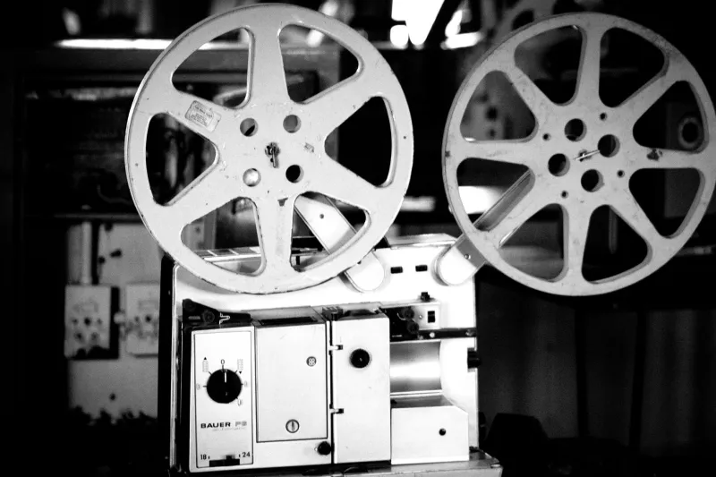 Cuando la oscuridad era magia: los cines del Carmen que Valencia no debería olvidar